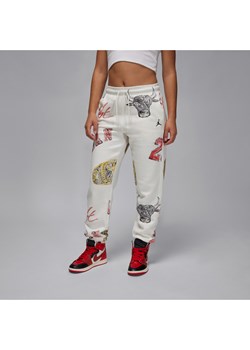 Damskie spodnie z dzianiny Jordan Brooklyn Fleece - Biel ze sklepu Nike poland w kategorii Spodnie damskie - zdjęcie 170398246