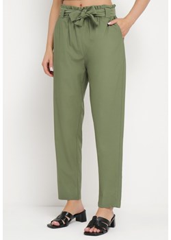 Zielone Spodnie z Wiązanym Paskiem Paper Bag Biras ze sklepu Born2be Odzież w kategorii Spodnie damskie - zdjęcie 170404426