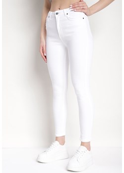 Białe Jeansy Bawełniane o Fasonie Skinny Larnfe ze sklepu Born2be Odzież w kategorii Jeansy damskie - zdjęcie 170404806