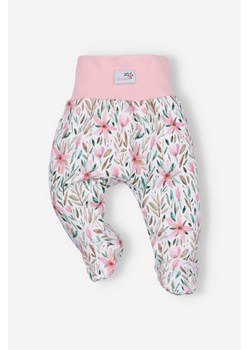 Półśpiochy niemowlęce PINK FLOWERS z bawełny organicznej w kwiaty ze sklepu 5.10.15 w kategorii Spodnie i półśpiochy - zdjęcie 170405257