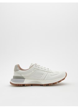 Reserved - Wiązane sneakersy - biały ze sklepu Reserved w kategorii Buty sportowe damskie - zdjęcie 170405846