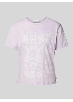 T-shirt z kwiatowym wzorem model ‘MAARLA FLOWER POWAA’ ze sklepu Peek&Cloppenburg  w kategorii Bluzki damskie - zdjęcie 170406697