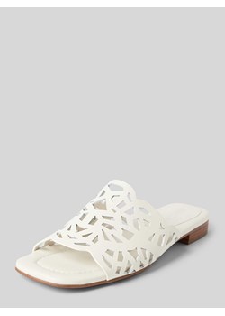 Sandały skórzane z ażurowym wzorem ze sklepu Peek&Cloppenburg  w kategorii Klapki damskie - zdjęcie 170406745