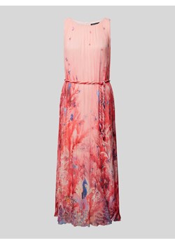 Długa sukienka ze wzorem na całej powierzchni ze sklepu Peek&Cloppenburg  w kategorii Sukienki - zdjęcie 170408405
