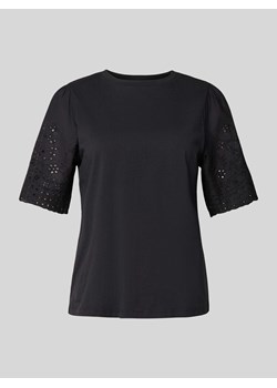 T-shirt z haftem angielskim model ‘YASLEX’ ze sklepu Peek&Cloppenburg  w kategorii Bluzki damskie - zdjęcie 170413808
