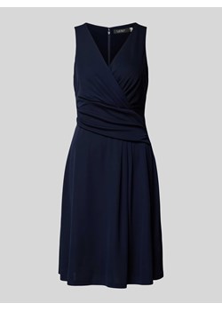 Sukienka koktajlowa w kopertowym stylu model ‘AFARA’ ze sklepu Peek&Cloppenburg  w kategorii Sukienki - zdjęcie 170413975