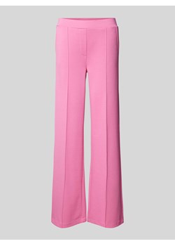 Spodnie materiałowe o rozkloszowanym kroju z przeszytymi zakładkami w pasie ze sklepu Peek&Cloppenburg  w kategorii Spodnie damskie - zdjęcie 170414159