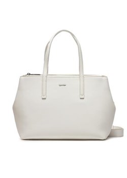 Calvin Klein Torebka Ck Must Tote Md K60K611929 Biały ze sklepu MODIVO w kategorii Torby Shopper bag - zdjęcie 170424845