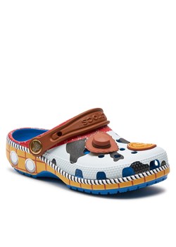 Klapki Crocs Toy Story Woody Classic Clog Kids 209461 Blue Jean 4GX ze sklepu eobuwie.pl w kategorii Klapki dziecięce - zdjęcie 170426069