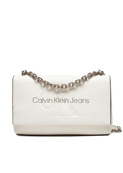 Torebka Calvin Klein Jeans Sculpted Ew Flap Conv25 Mono K60K611866 White/Silver Logo 0LI ze sklepu eobuwie.pl w kategorii Listonoszki - zdjęcie 170426117