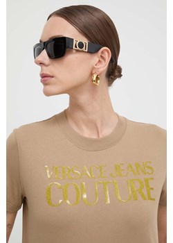 Versace Jeans Couture t-shirt bawełniany damski kolor beżowy 76HAHG03 CJ00G ze sklepu ANSWEAR.com w kategorii Bluzki damskie - zdjęcie 170427426