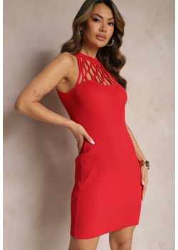 Czerwona Prążkowana Sukienka Mini z Ażurowym Dekoltem Emmily ze sklepu Renee odzież w kategorii Sukienki - zdjęcie 170440666