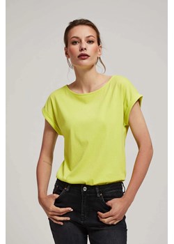 Bawełniany t-shirt limonkowy ze sklepu Moodo.pl w kategorii Bluzki damskie - zdjęcie 170453955