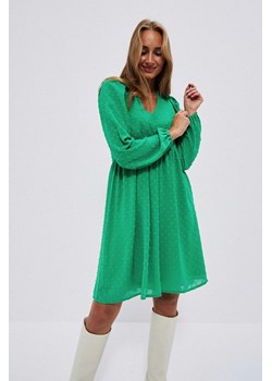 Sukienka z bufiastymi rękawami zielona ze sklepu Moodo.pl w kategorii Sukienki - zdjęcie 170454378