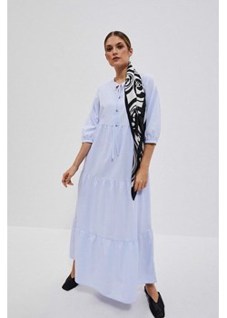 Sukienka maxi z wiązaniem na dekolcie błękitna ze sklepu Moodo.pl w kategorii Sukienki - zdjęcie 170456677