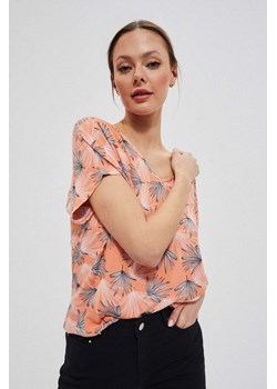 Koszula z wiskozy z odkrytymi plecami ze sklepu Moodo.pl w kategorii Bluzki damskie - zdjęcie 170456725