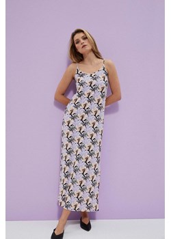 Letnia sukienka na ramiączkach biała ze sklepu Moodo.pl w kategorii Sukienki - zdjęcie 170457427