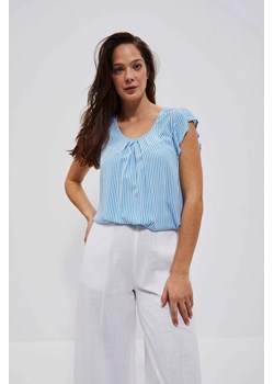 Luźna koszula z krótkim rękawem biało niebieska ze sklepu Moodo.pl w kategorii Bluzki damskie - zdjęcie 170462298