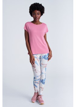 Koszulka damska z przezroczystymi wstawkami rożowa ze sklepu 5.10.15 w kategorii Bluzki damskie - zdjęcie 170469789