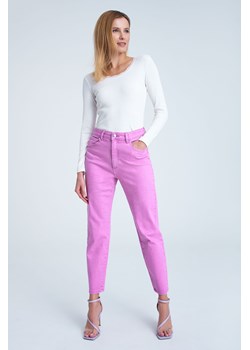 Spodnie jeansowe damskie mom fit różowe ze sklepu 5.10.15 w kategorii Jeansy damskie - zdjęcie 170469888