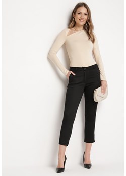 Czarne Spodnie z Nogawkami 7/8 z Regularną Talią Kintsu ze sklepu Born2be Odzież w kategorii Spodnie damskie - zdjęcie 170478608