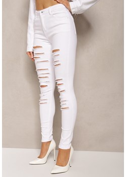 Białe Jeansy o Dopasowanym Fasonie z Dziurami Senaroa ze sklepu Renee odzież w kategorii Jeansy damskie - zdjęcie 170479036