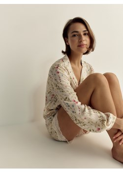 Reserved - Dwucześciowa piżama w kwiaty - kremowy ze sklepu Reserved w kategorii Piżamy damskie - zdjęcie 170498645