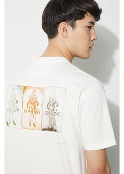 C.P. Company t-shirt bawełniany Jersey Artisanal Three Cards męski kolor beżowy z nadrukiem 16CMTS288A005431G ze sklepu PRM w kategorii T-shirty męskie - zdjęcie 170503556