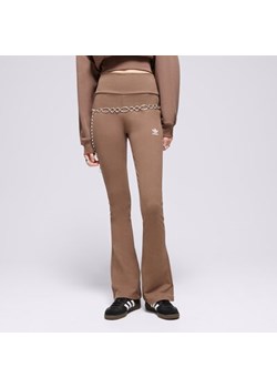 ADIDAS SPODNIE RIB FLARED PANT ze sklepu Sizeer w kategorii Spodnie damskie - zdjęcie 170509207