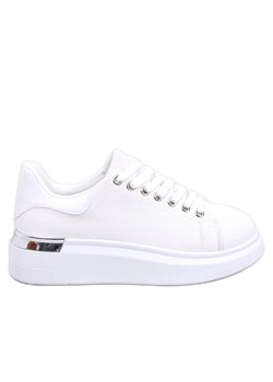 Sneakersy płócienne na koturnie Białe ze sklepu ButyModne.pl w kategorii Buty sportowe damskie - zdjęcie 170513528