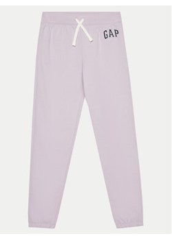 Gap Spodnie dresowe 845041-01 Fioletowy Regular Fit ze sklepu MODIVO w kategorii Spodnie dziewczęce - zdjęcie 170518666