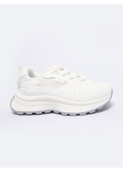 Sneakersy damskie białe NN274A107 101 ze sklepu Big Star w kategorii Buty sportowe damskie - zdjęcie 170518766