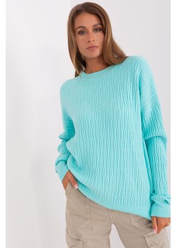 Miętowy sweter damski klasyczny z okrągłym dekoltem ze sklepu 5.10.15 w kategorii Swetry damskie - zdjęcie 170524188