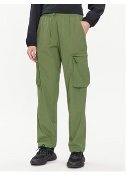 Columbia Spodnie outdoor Boundless Trek™ 2073011 Zielony Relaxed Fit ze sklepu MODIVO w kategorii Spodnie damskie - zdjęcie 170525799