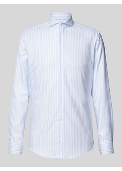 Koszula biznesowa o kroju slim fit z kołnierzykiem typu cutaway ze sklepu Peek&Cloppenburg  w kategorii Koszule męskie - zdjęcie 170530409