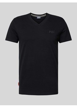 T-shirt z dekoltem w serek model ‘VINTAGE LOGO’ ze sklepu Peek&Cloppenburg  w kategorii T-shirty męskie - zdjęcie 170530596