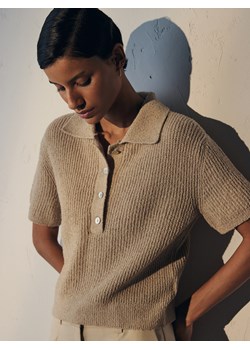 Reserved - Dzianinowa bluzka polo - beżowy ze sklepu Reserved w kategorii Swetry damskie - zdjęcie 170532015