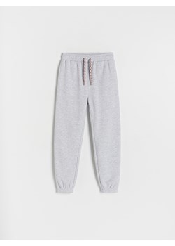Reserved - Spodnie dresowe jogger - jasnoszary ze sklepu Reserved w kategorii Spodnie chłopięce - zdjęcie 170532316