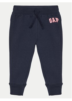 Gap Spodnie dresowe 688170-03 Granatowy Regular Fit ze sklepu MODIVO w kategorii Spodnie chłopięce - zdjęcie 170544056