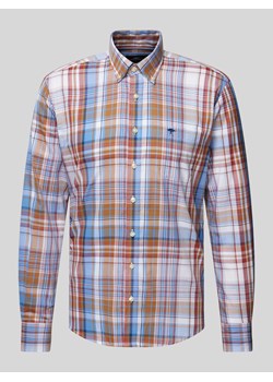 Koszula casualowa o kroju slim fit w szkocką kratę ze sklepu Peek&Cloppenburg  w kategorii Koszule męskie - zdjęcie 170551737