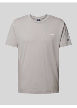 T-shirt z nadrukiem i naszywką z logo ze sklepu Peek&Cloppenburg  w kategorii T-shirty męskie - zdjęcie 170551975