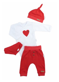 Komplet niemowlęcy body + spodnie + czapka i apaszka biały ze sklepu 5.10.15 w kategorii Komplety niemowlęce - zdjęcie 170556029