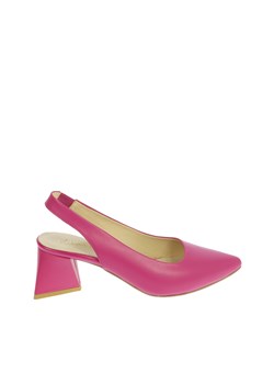Różowe sandały na trójkątnym obcasie ze sklepu Laura Messi w kategorii Czółenka - zdjęcie 170575405