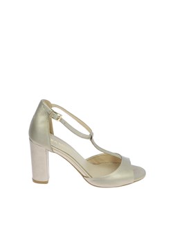 Złote sandały na słupku ze sklepu Laura Messi w kategorii Sandały damskie - zdjęcie 170575406