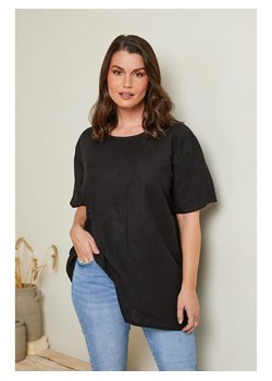 Curvy Lady Lniana koszulka w kolorze czarnym ze sklepu Limango Polska w kategorii Bluzki damskie - zdjęcie 170583377