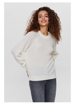 NÜMPH Sweter w kolorze kremowym ze sklepu Limango Polska w kategorii Swetry damskie - zdjęcie 170587279