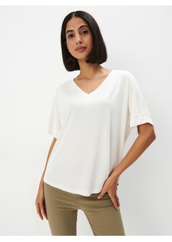 Mohito - Biały t-shirt basic z modalem - biały ze sklepu Mohito w kategorii Bluzki damskie - zdjęcie 170587588