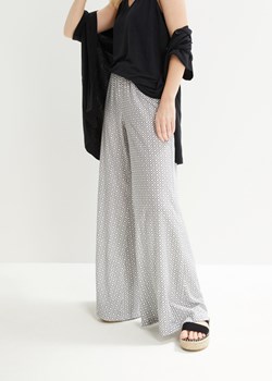 Spodnie Marlena z nadrukiem i wygodnym wysokim paskiem w talii ze sklepu bonprix w kategorii Spodnie damskie - zdjęcie 170602126