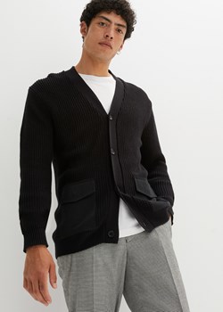 Sweter rozpinany z kieszeniami z tkaniny ze sklepu bonprix w kategorii Swetry męskie - zdjęcie 170605209