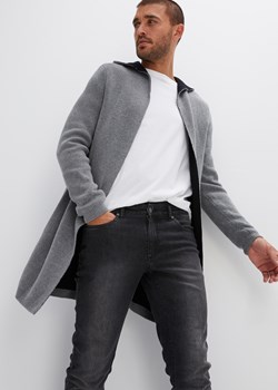Sweter bez zapięcia z kapturem ze sklepu bonprix w kategorii Swetry męskie - zdjęcie 170606396